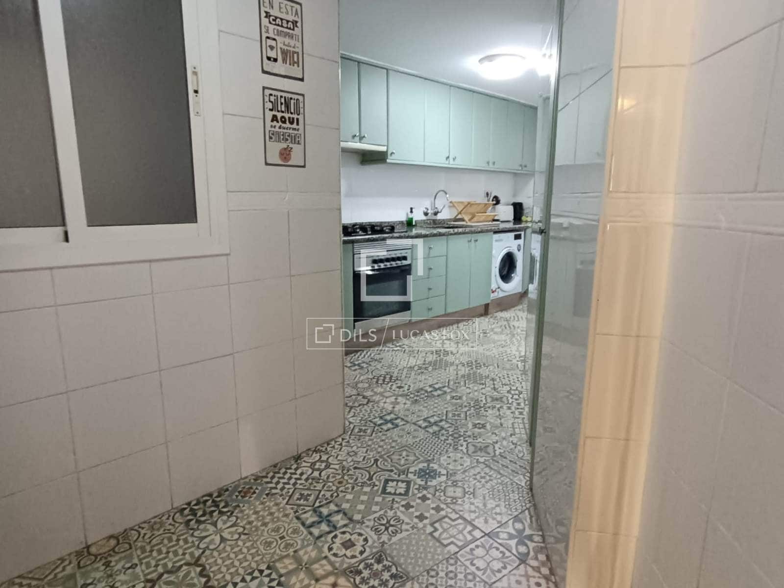 3 soverom Leilighet til leie i Valencia by - € 1 950 (Ref: 7650487)