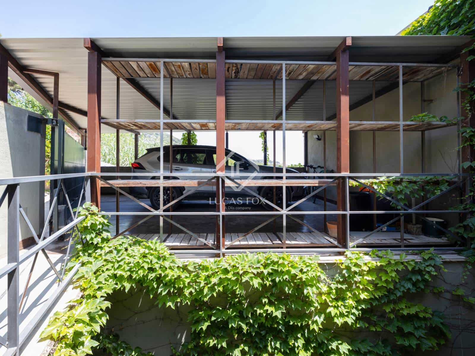 5 soveværelse Villa til leje i Barcelona by med swimmingpool garage - € 16.500 (Ref: 7652675)