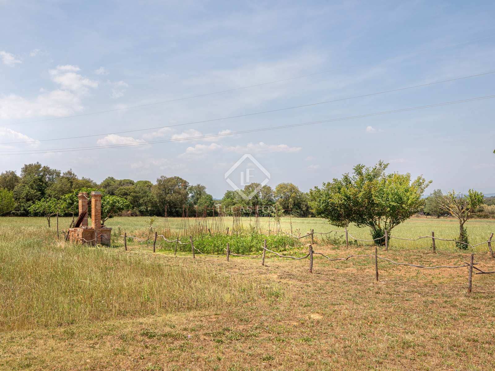 6 soveværelse Finca/Landehus til salg i Forallac med swimmingpool garage - € 4.900.000 (Ref: 7662623)