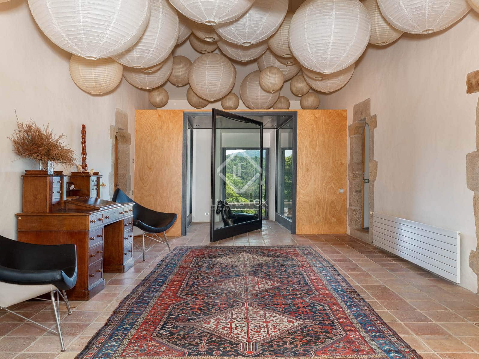 6 soveværelse Finca/Landehus til salg i Forallac med swimmingpool garage - € 4.900.000 (Ref: 7662623)