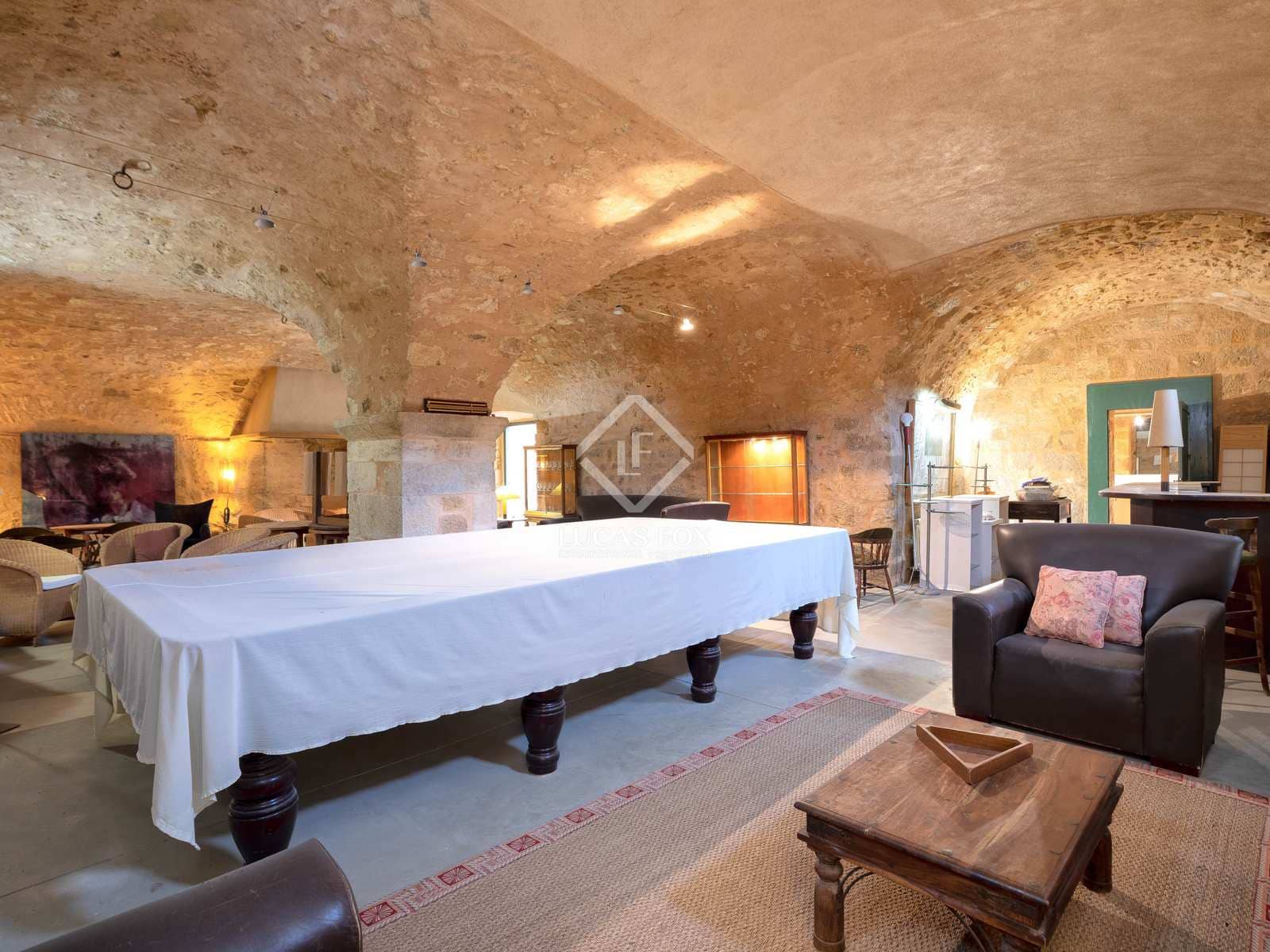 16 soverom Finca/Herregård til salgs i Vilademuls med svømmebasseng garasje - € 3 000 000 (Ref: 7662624)