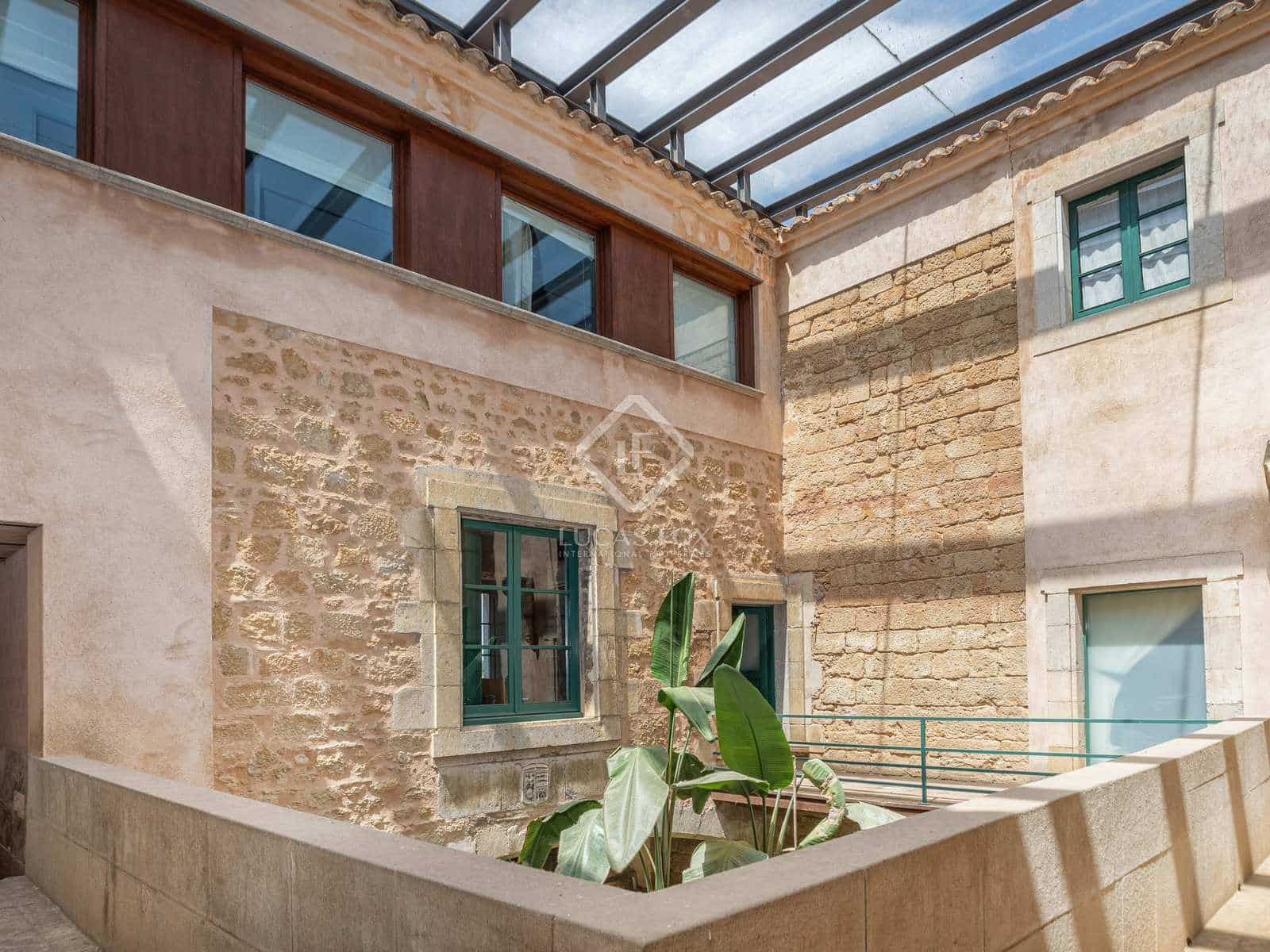 16 soverom Finca/Herregård til salgs i Vilademuls med svømmebasseng garasje - € 3 000 000 (Ref: 7662624)