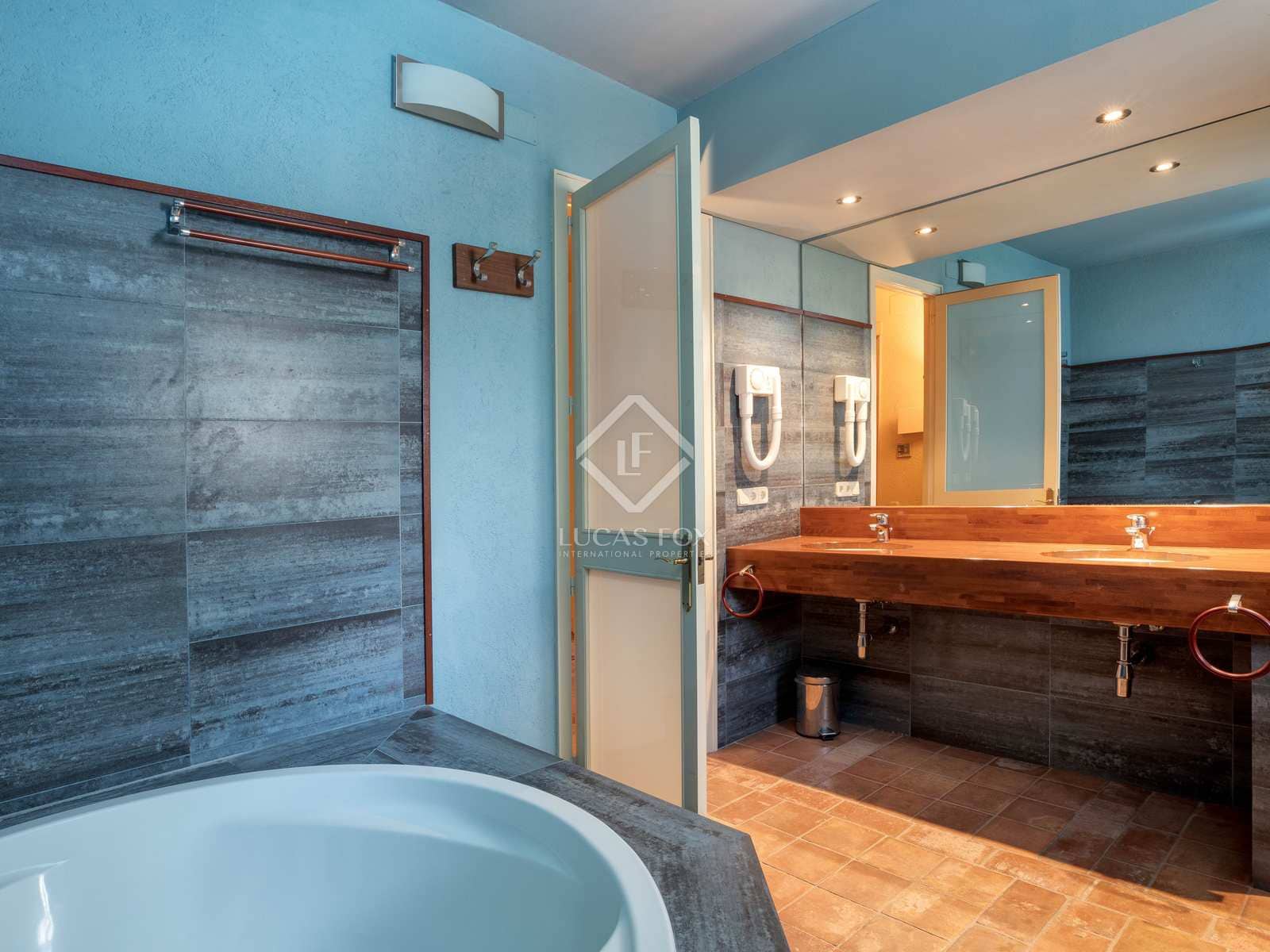 16 soverom Finca/Herregård til salgs i Vilademuls med svømmebasseng garasje - € 3 000 000 (Ref: 7662624)