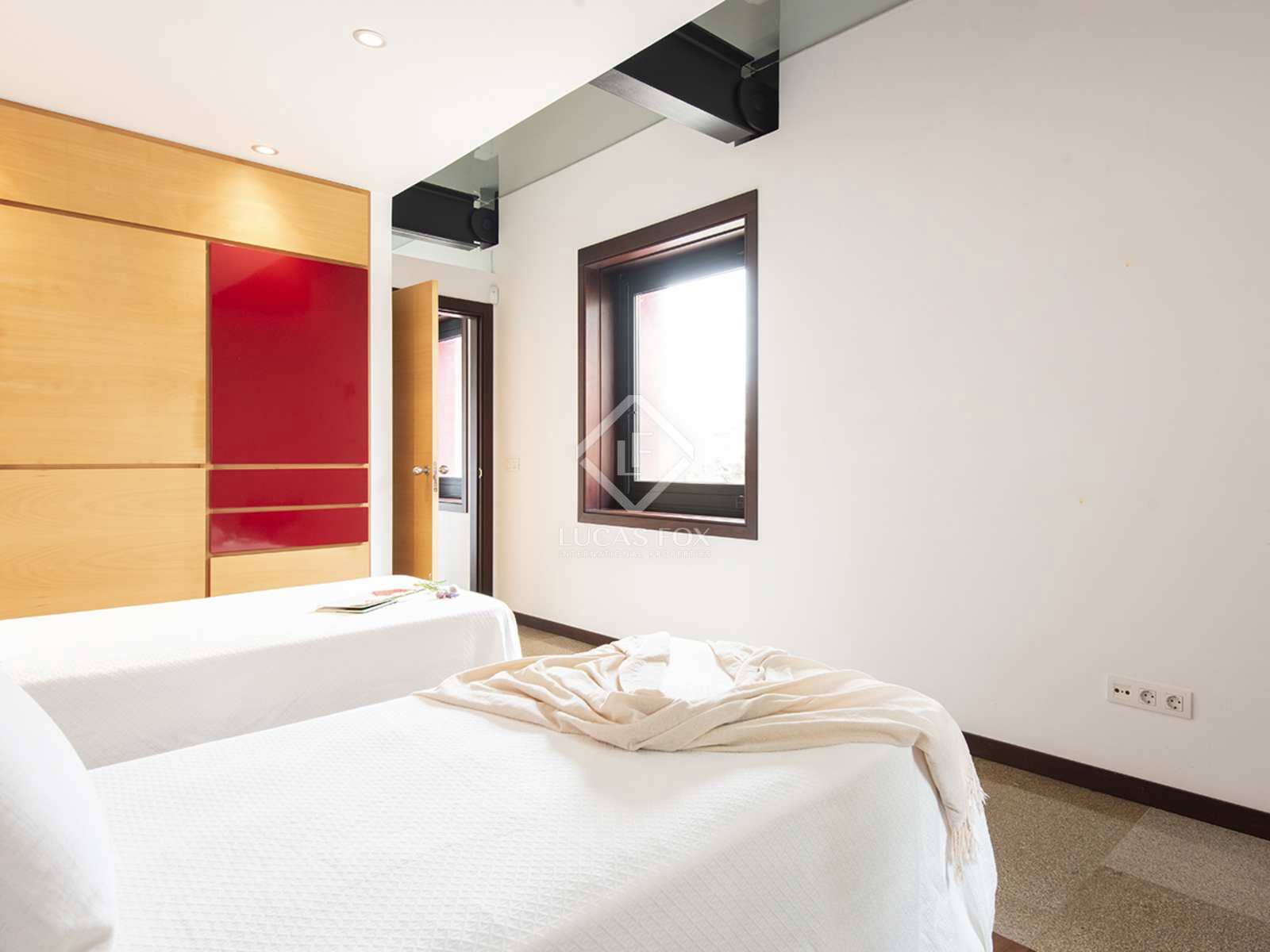 4 soveværelse Villa til leje i Cangas - € 4.500 (Ref: 7667127)