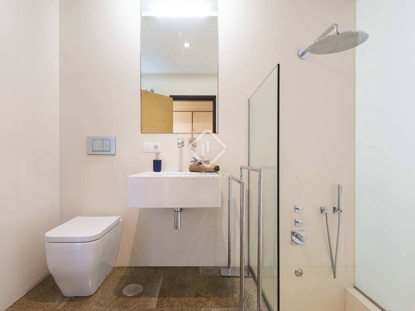 4 soveværelse Villa til leje i Cangas - € 4.500 (Ref: 7667127)