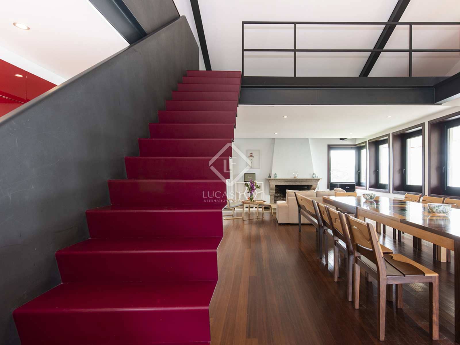 4 soveværelse Villa til leje i Cangas - € 4.500 (Ref: 7667127)