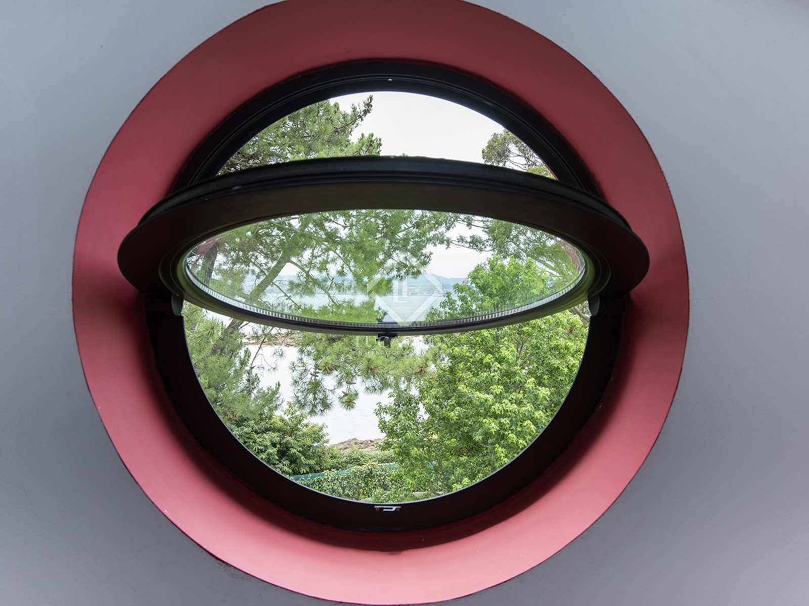 4 soveværelse Villa til leje i Cangas - € 4.500 (Ref: 7667127)