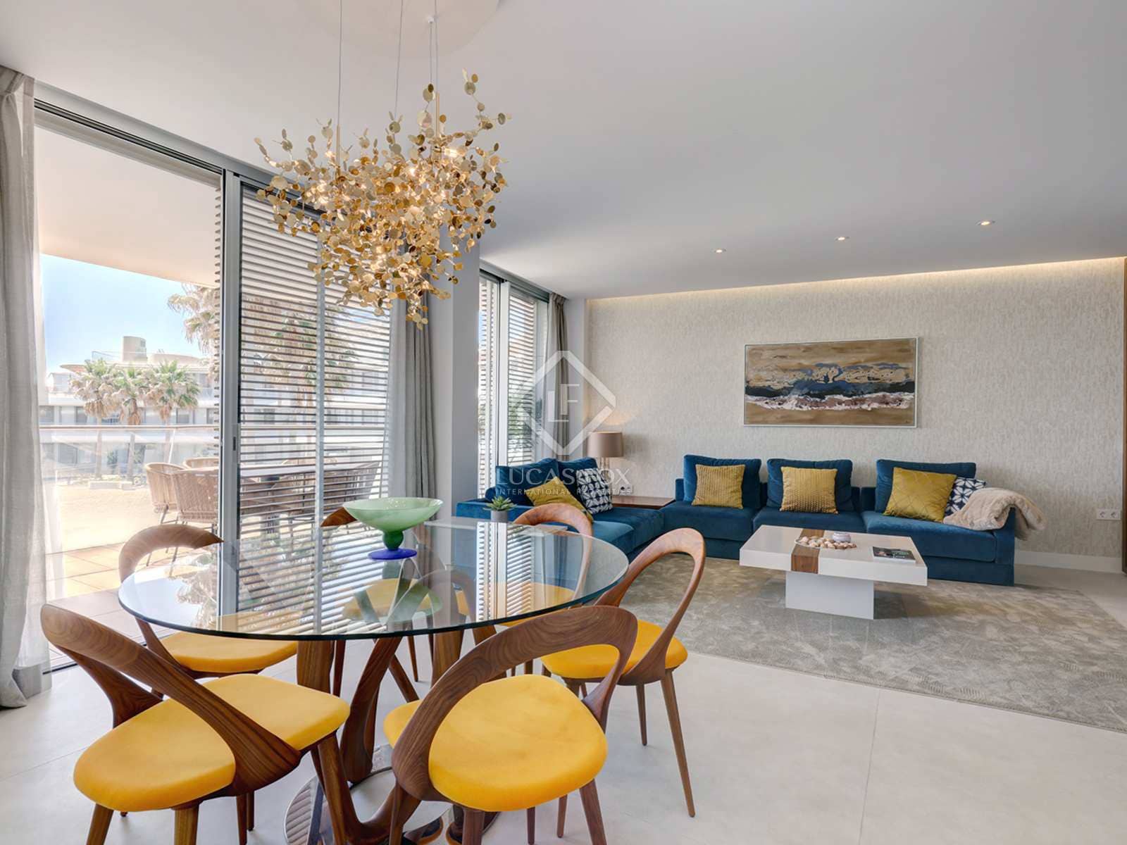 3 Zimmer Apartment zu verkaufen in Estepona mit Pool Garage - 1.140.000 € (Ref: 7670458)