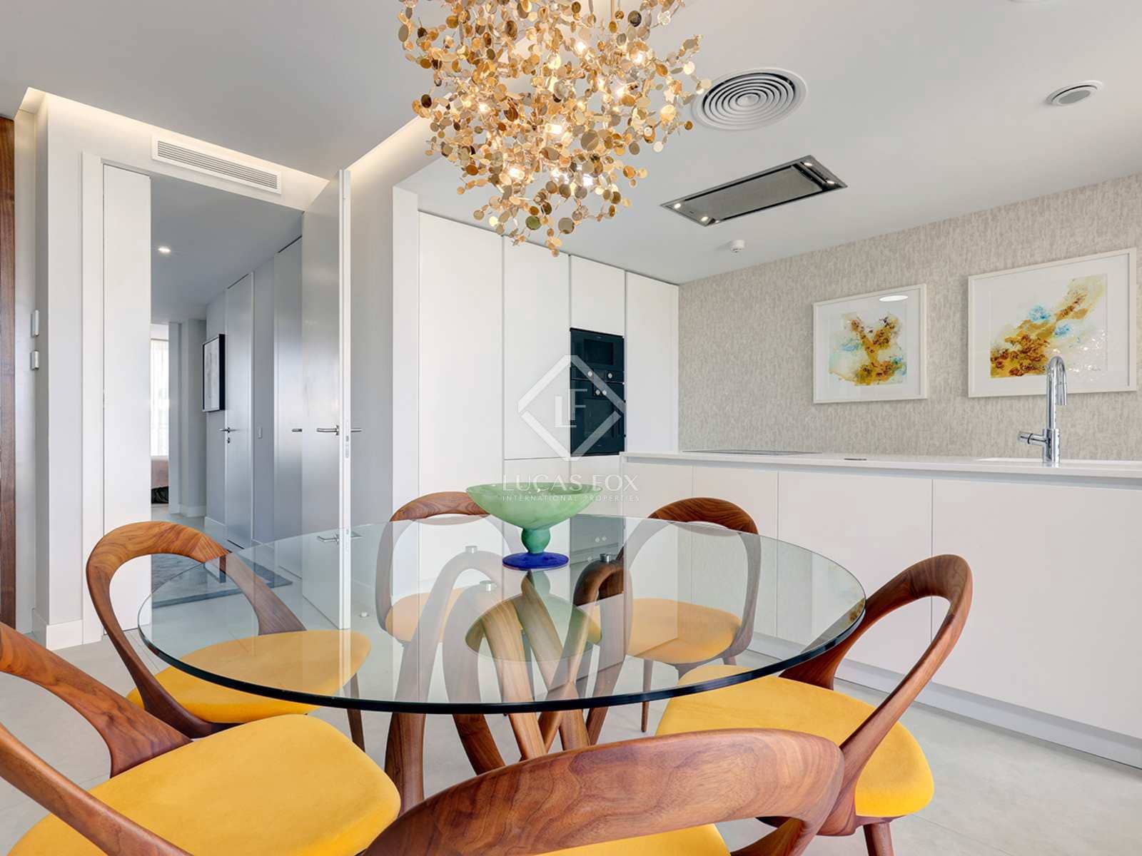 3 Zimmer Apartment zu verkaufen in Estepona mit Pool Garage - 1.140.000 € (Ref: 7670458)