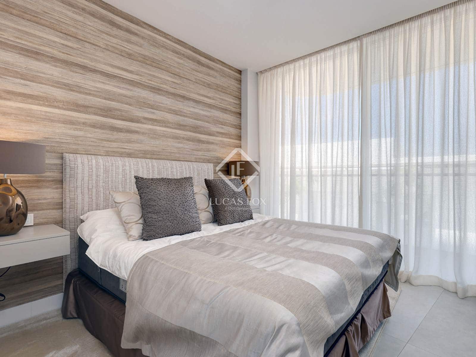 3 Zimmer Apartment zu verkaufen in Estepona mit Pool Garage - 1.140.000 € (Ref: 7670458)