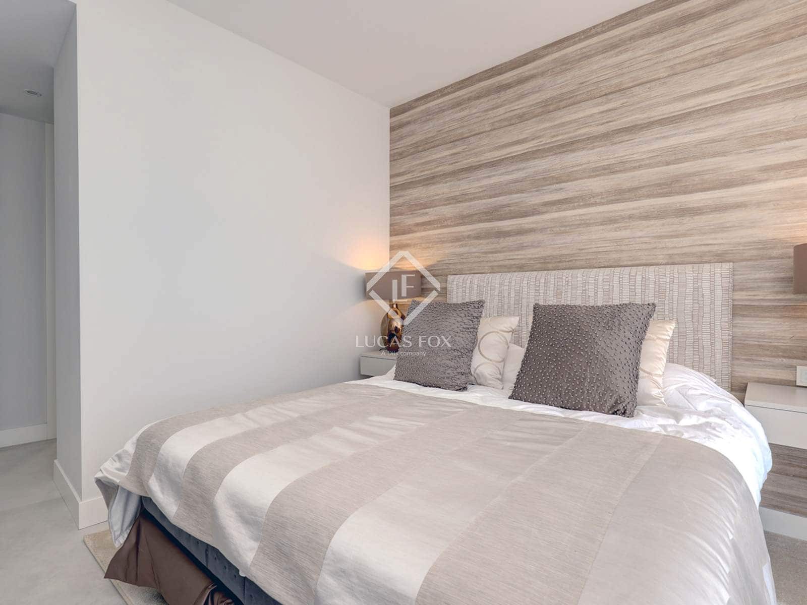 3 Zimmer Apartment zu verkaufen in Estepona mit Pool Garage - 1.140.000 € (Ref: 7670458)