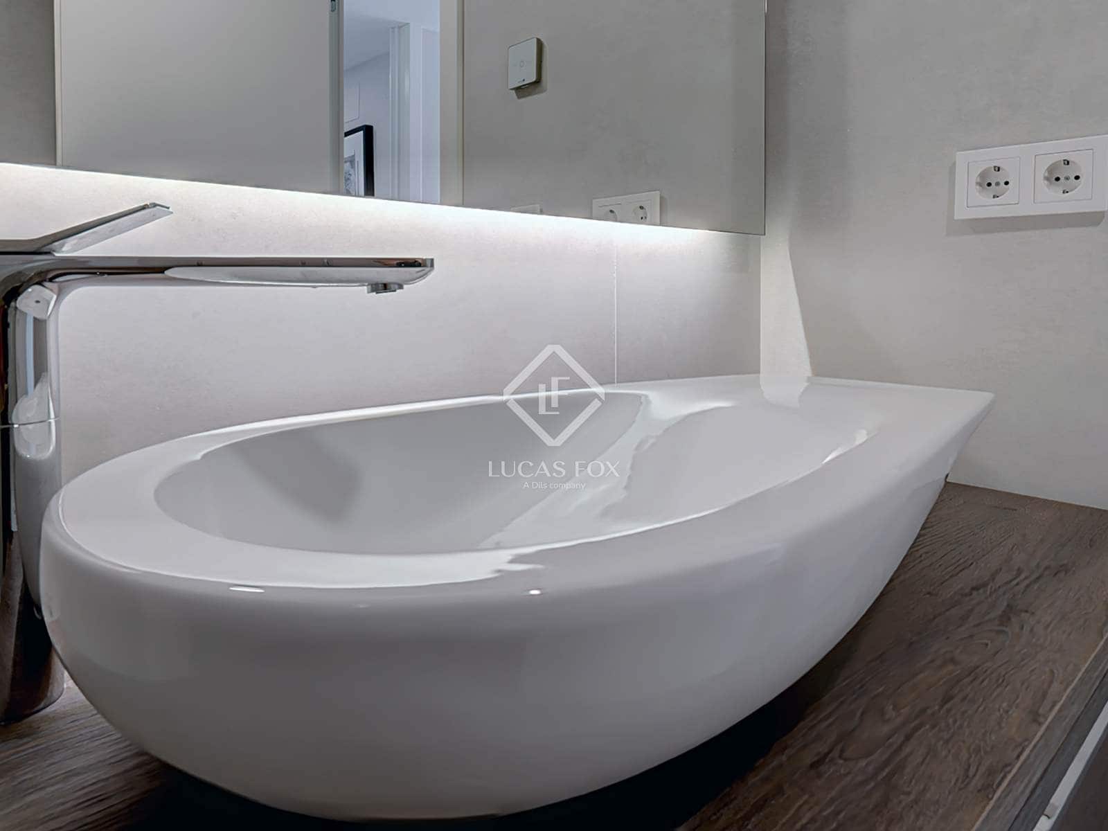 3 Zimmer Apartment zu verkaufen in Estepona mit Pool Garage - 1.140.000 € (Ref: 7670458)