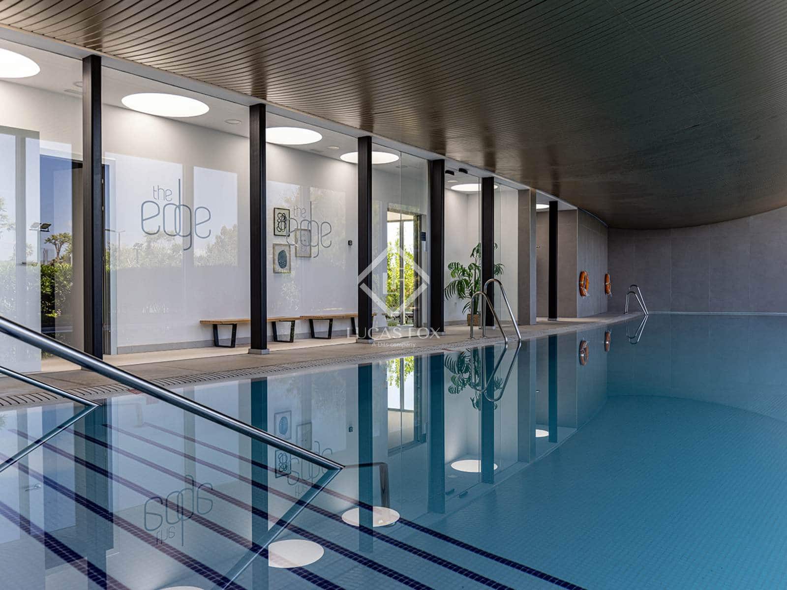 3 Zimmer Apartment zu verkaufen in Estepona mit Pool Garage - 1.140.000 € (Ref: 7670458)