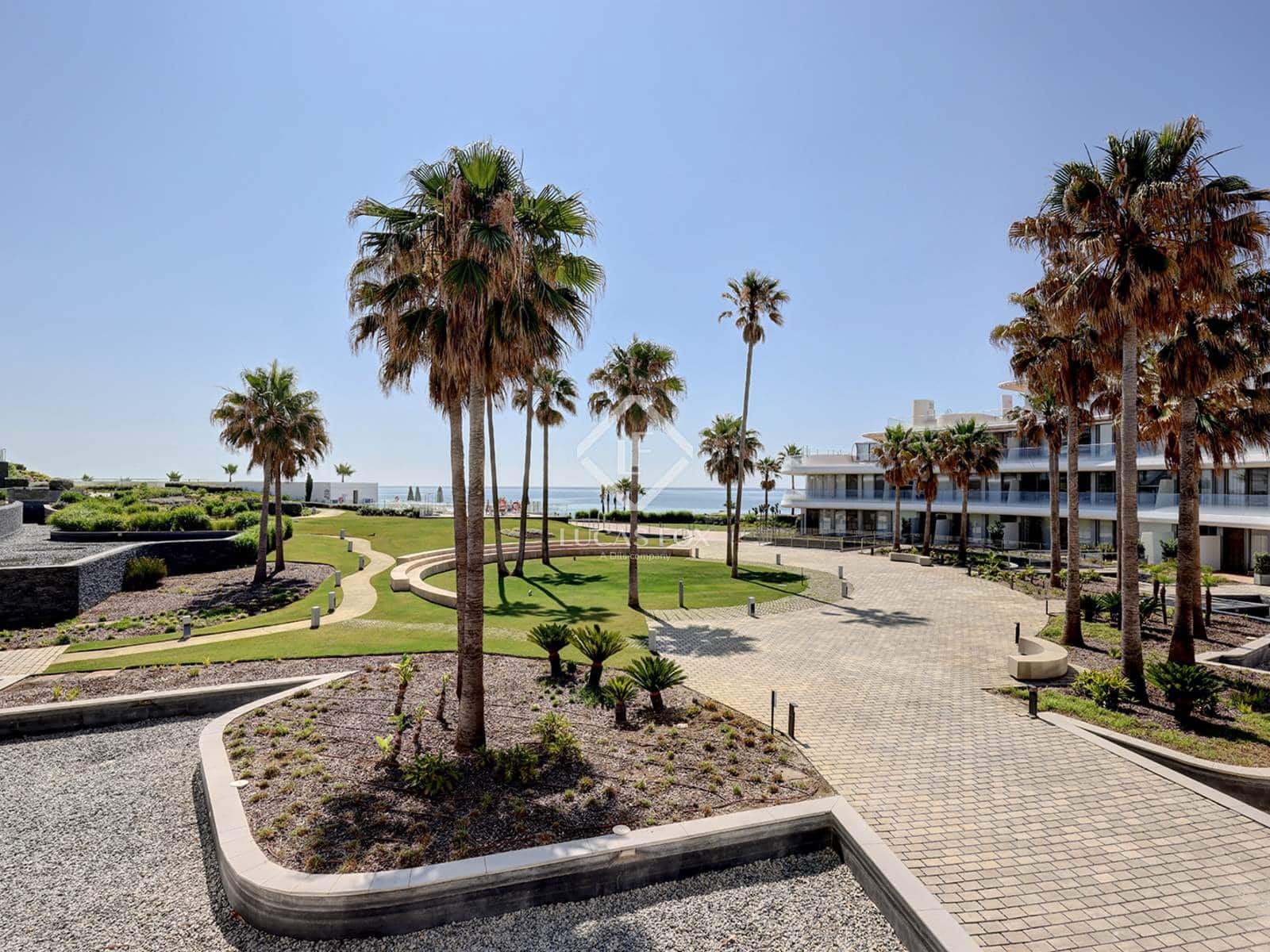 3 Zimmer Apartment zu verkaufen in Estepona mit Pool Garage - 1.140.000 € (Ref: 7670458)