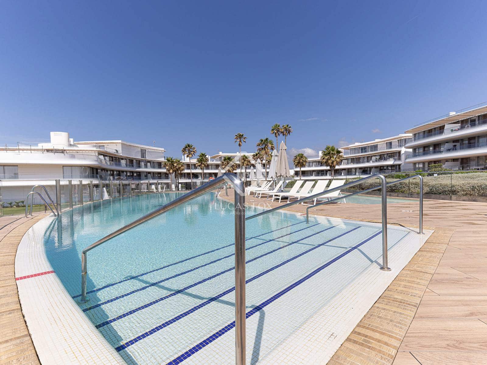3 Zimmer Apartment zu verkaufen in Estepona mit Pool Garage - 1.140.000 € (Ref: 7670458)
