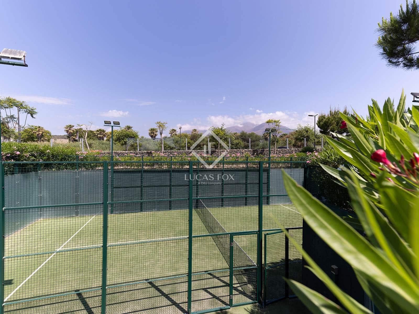 3 Zimmer Apartment zu verkaufen in Estepona mit Pool Garage - 1.140.000 € (Ref: 7670458)