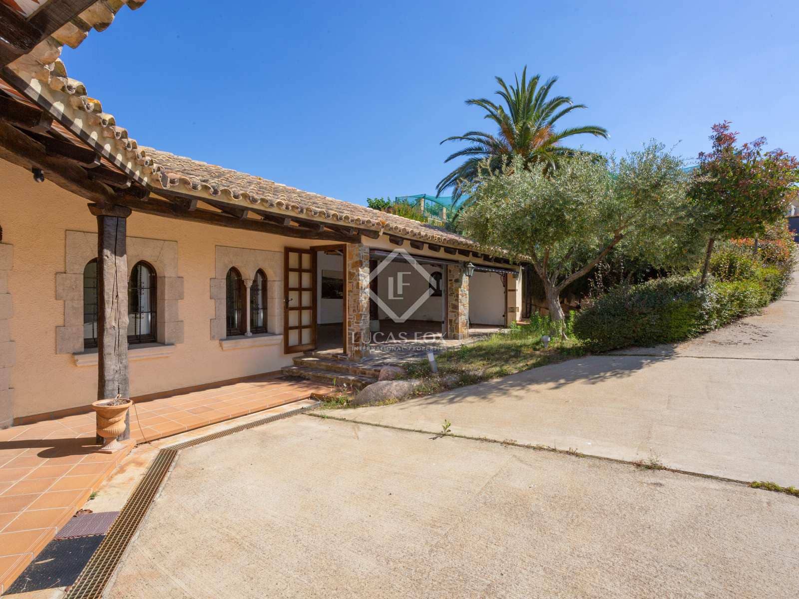 5 soverom Villa til salgs i Sant Feliu de Guixols med svømmebasseng garasje - € 1 575 000 (Ref: 7670466)