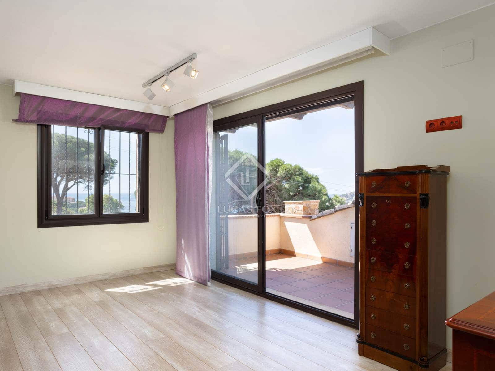 5 soverom Villa til salgs i Sant Feliu de Guixols med svømmebasseng garasje - € 1 575 000 (Ref: 7670466)