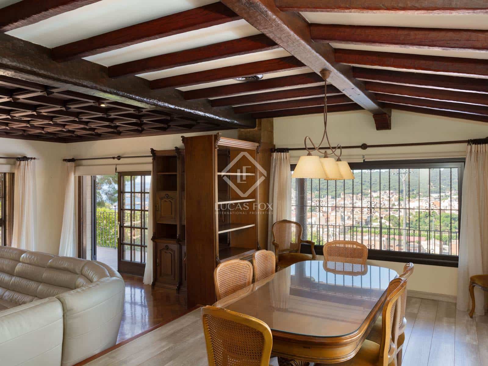 5 soverom Villa til salgs i Sant Feliu de Guixols med svømmebasseng garasje - € 1 575 000 (Ref: 7670466)