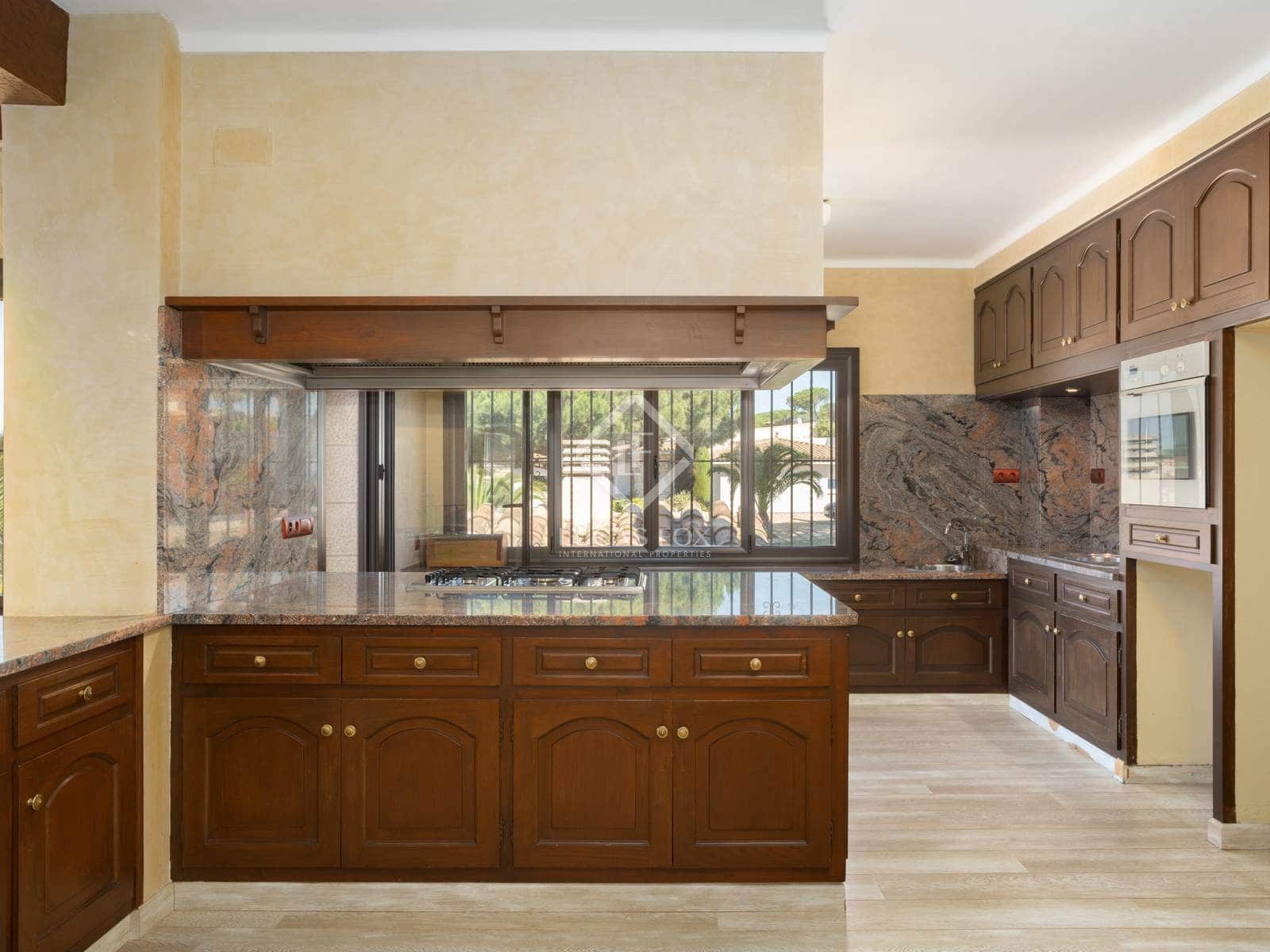 5 soverom Villa til salgs i Sant Feliu de Guixols med svømmebasseng garasje - € 1 575 000 (Ref: 7670466)