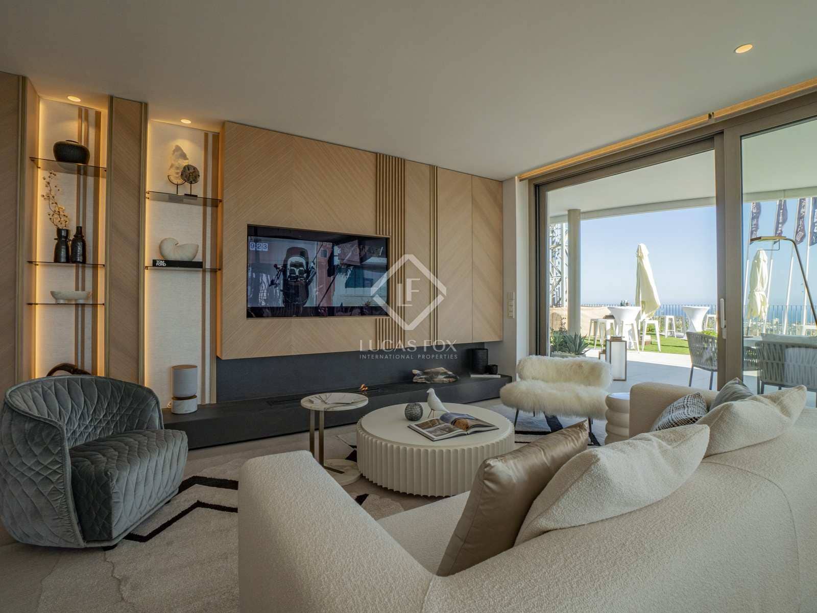 3 bedroom Apartment for sale in Benahavis with pool garage - € 1,749,000 (Ref: 7677107)