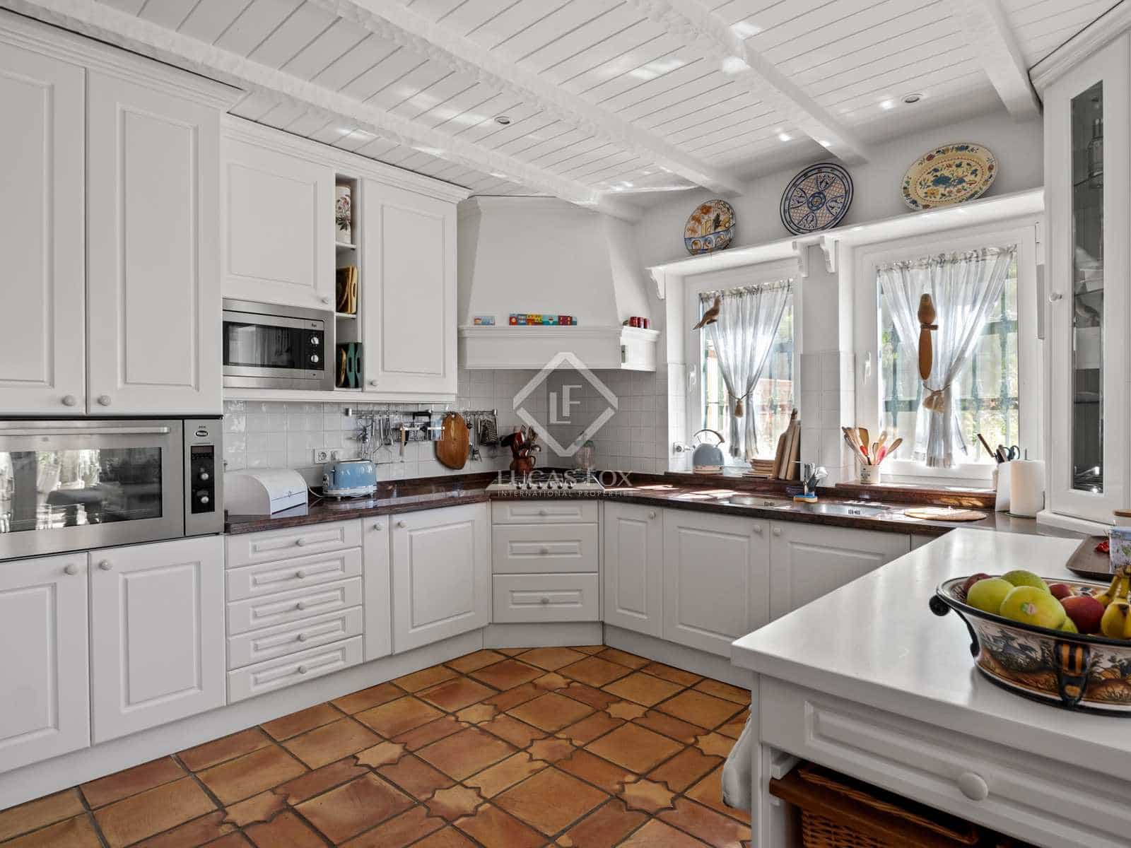 4 Zimmer Villa zu verkaufen in Marbella mit Pool Garage - 3.250.000 € (Ref: 7679969)