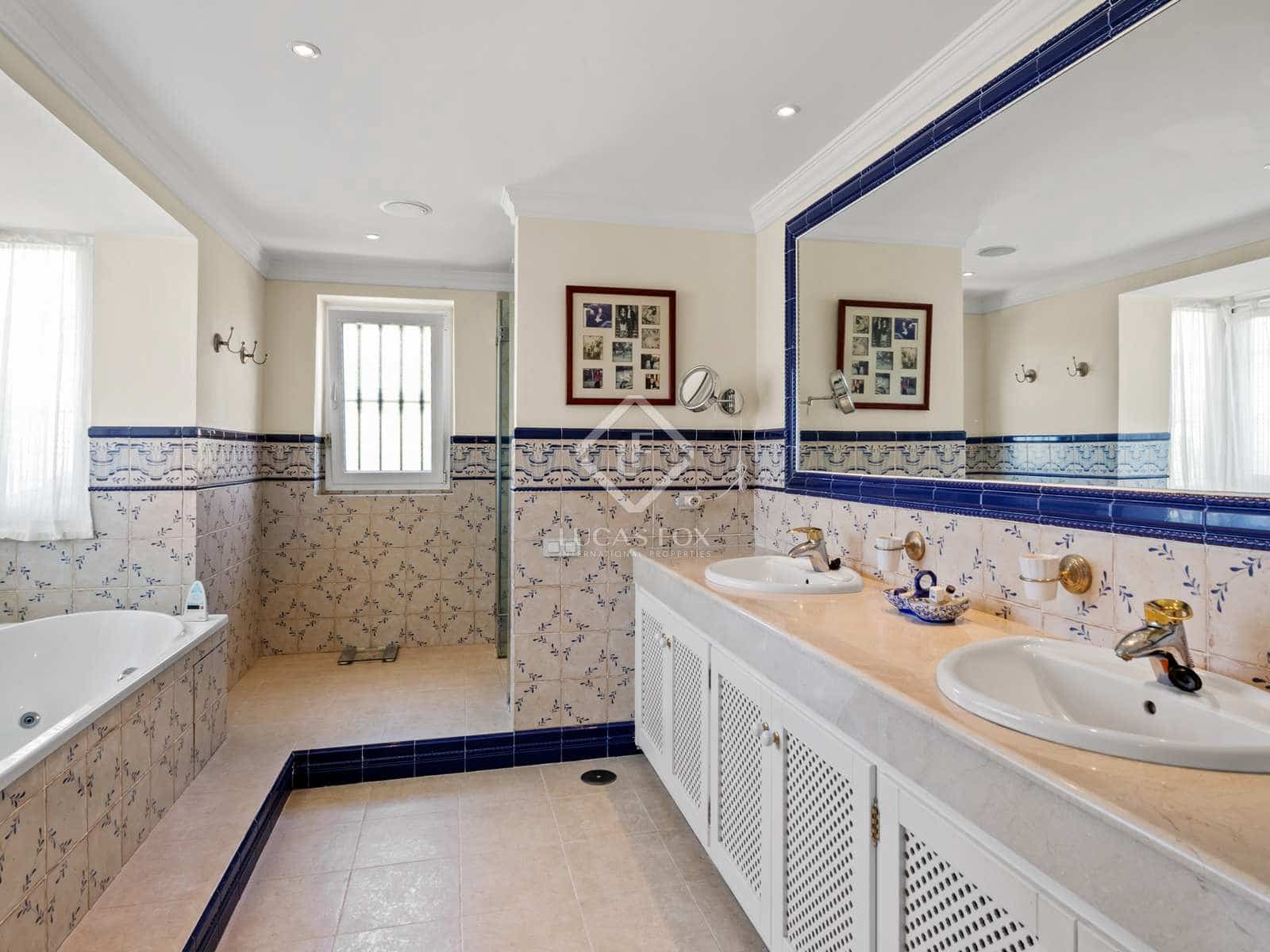 4 Zimmer Villa zu verkaufen in Marbella mit Pool Garage - 3.250.000 € (Ref: 7679969)