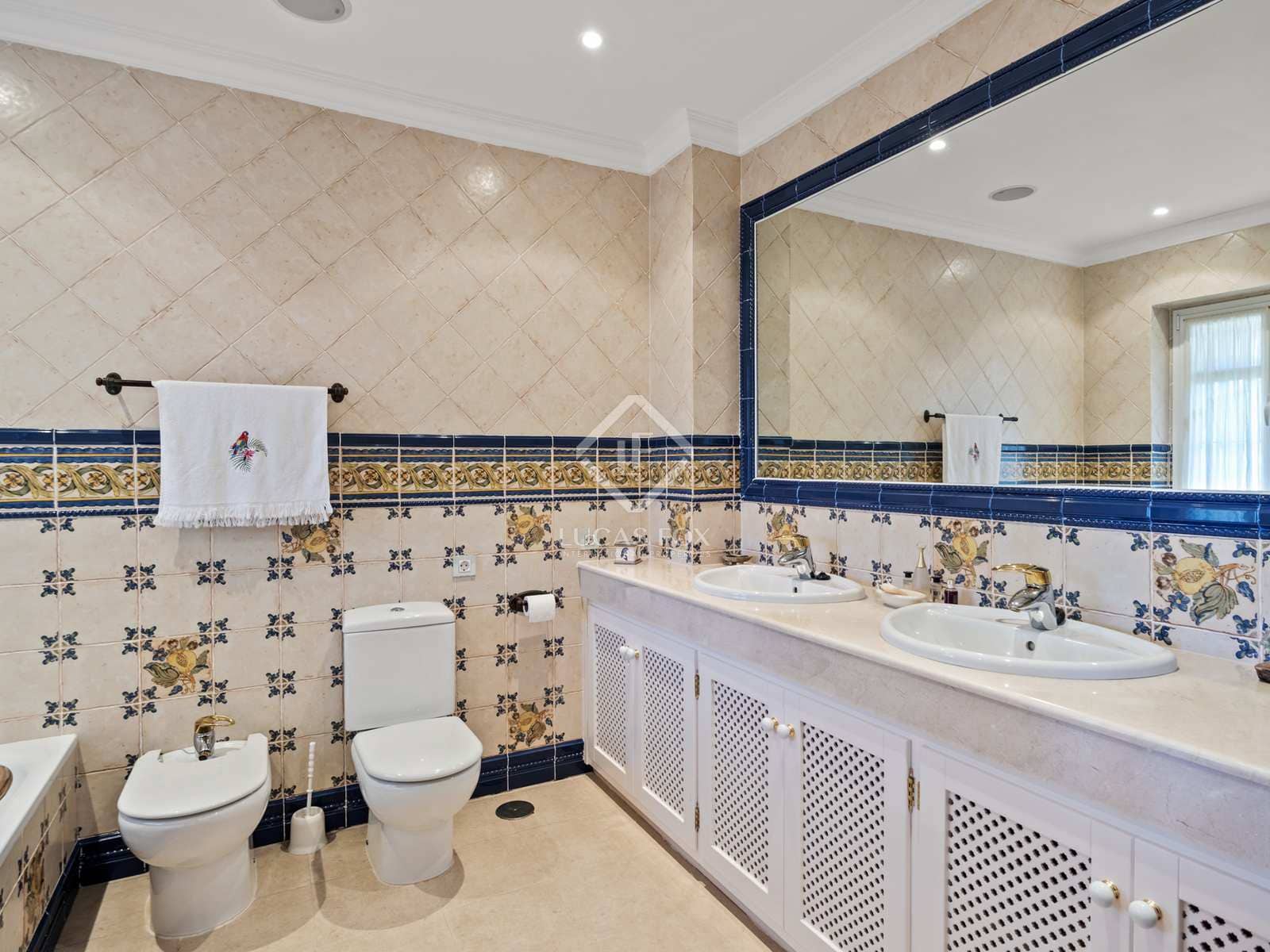 4 Zimmer Villa zu verkaufen in Marbella mit Pool Garage - 3.250.000 € (Ref: 7679969)