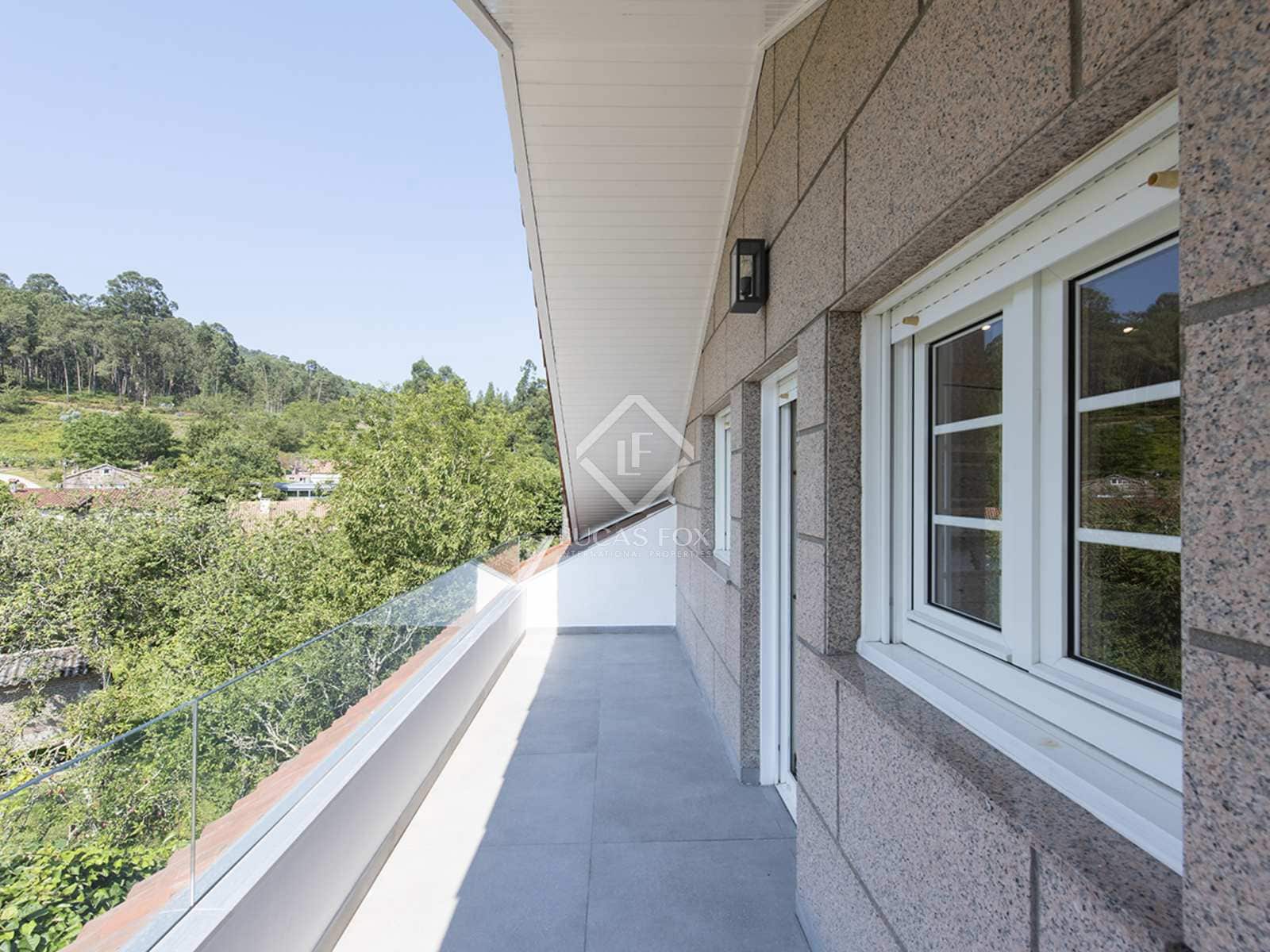 8 soveværelse Villa til leje i Gondomar med swimmingpool garage - € 4.950 (Ref: 7683181)