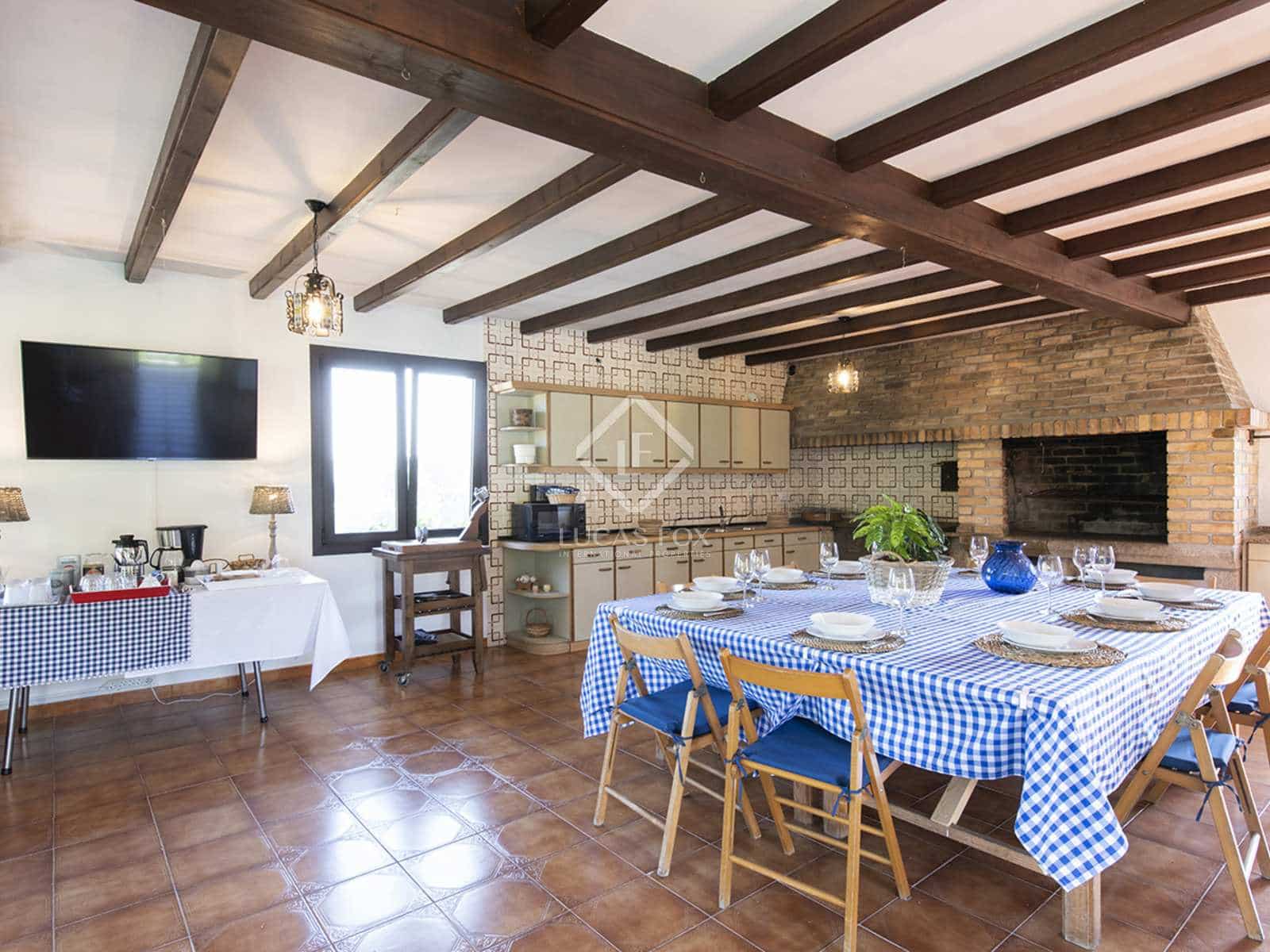 8 soveværelse Villa til leje i Gondomar med swimmingpool garage - € 4.950 (Ref: 7683181)