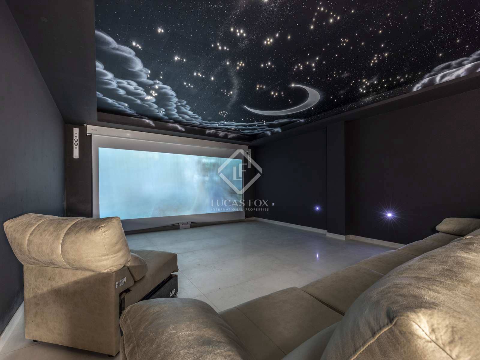 5 soverom Villa til salgs i Cullera med svømmebasseng garasje - € 1 999 000 (Ref: 7683182)