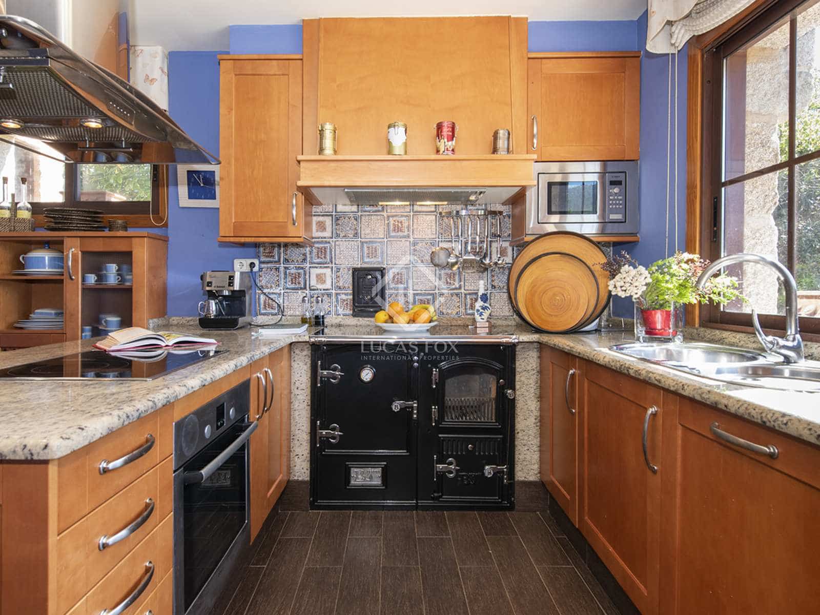 4 soveværelse Villa til salg i Mondariz-Balneario med swimmingpool garage - € 450.000 (Ref: 7683185)