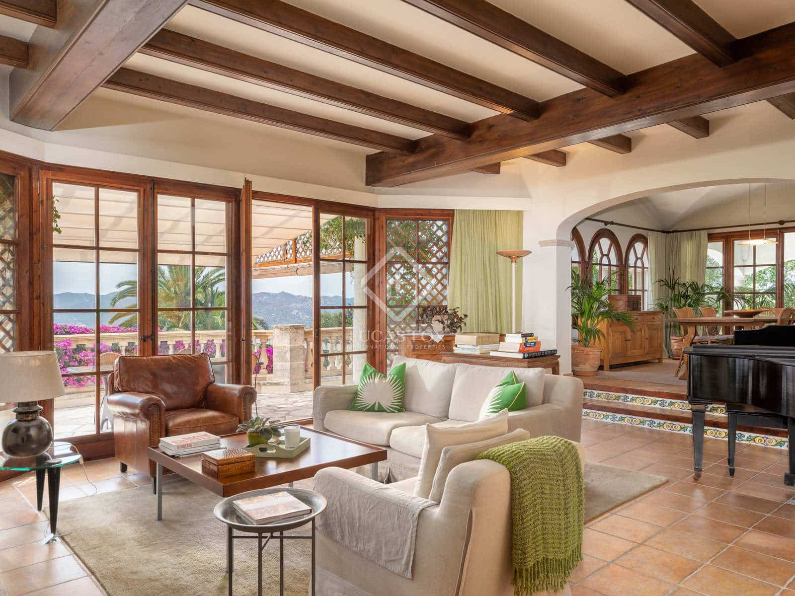 4 chambre Villa/Maison à vendre à Platja d'Aro avec piscine garage - 2 600 000 € (Ref: 7683195)