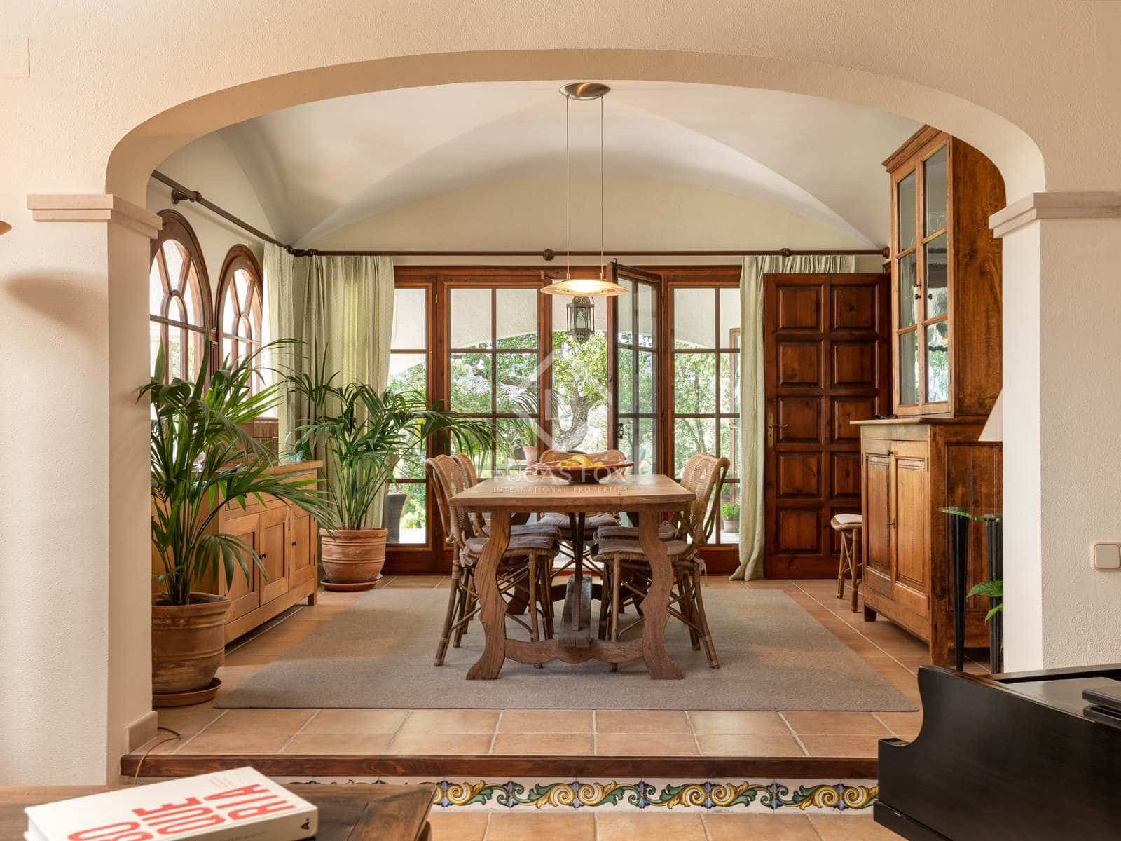 4 chambre Villa/Maison à vendre à Platja d'Aro avec piscine garage - 2 600 000 € (Ref: 7683195)