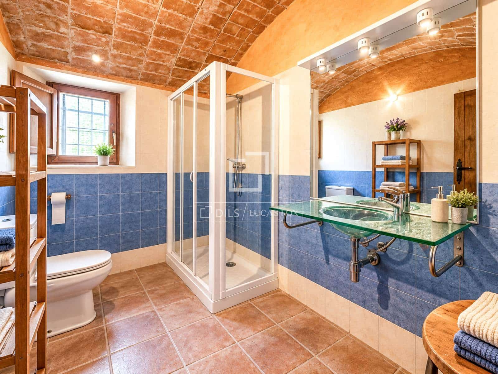 9 sypialnia Finka/Dom wiejski na sprzedaż w Torrelles de Foix z basenem garażem - 1 495 000 € (Ref: 7683196)