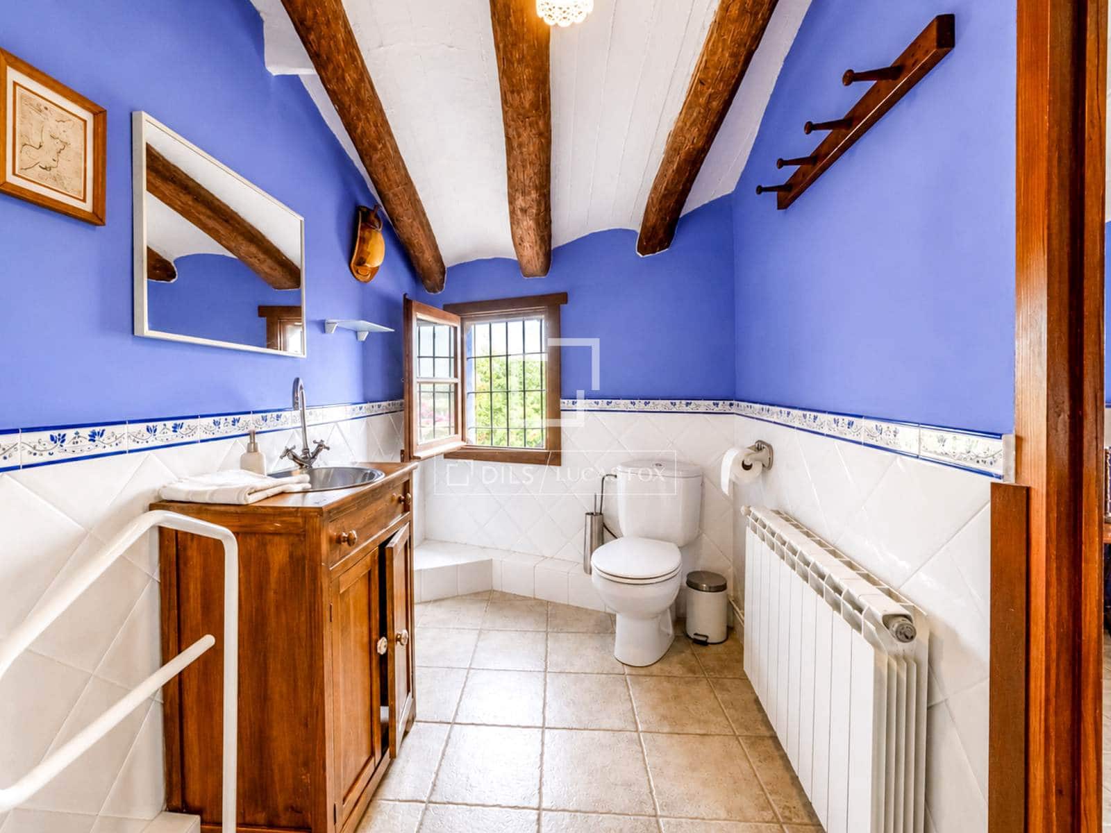 9 sypialnia Finka/Dom wiejski na sprzedaż w Torrelles de Foix z basenem garażem - 1 495 000 € (Ref: 7683196)