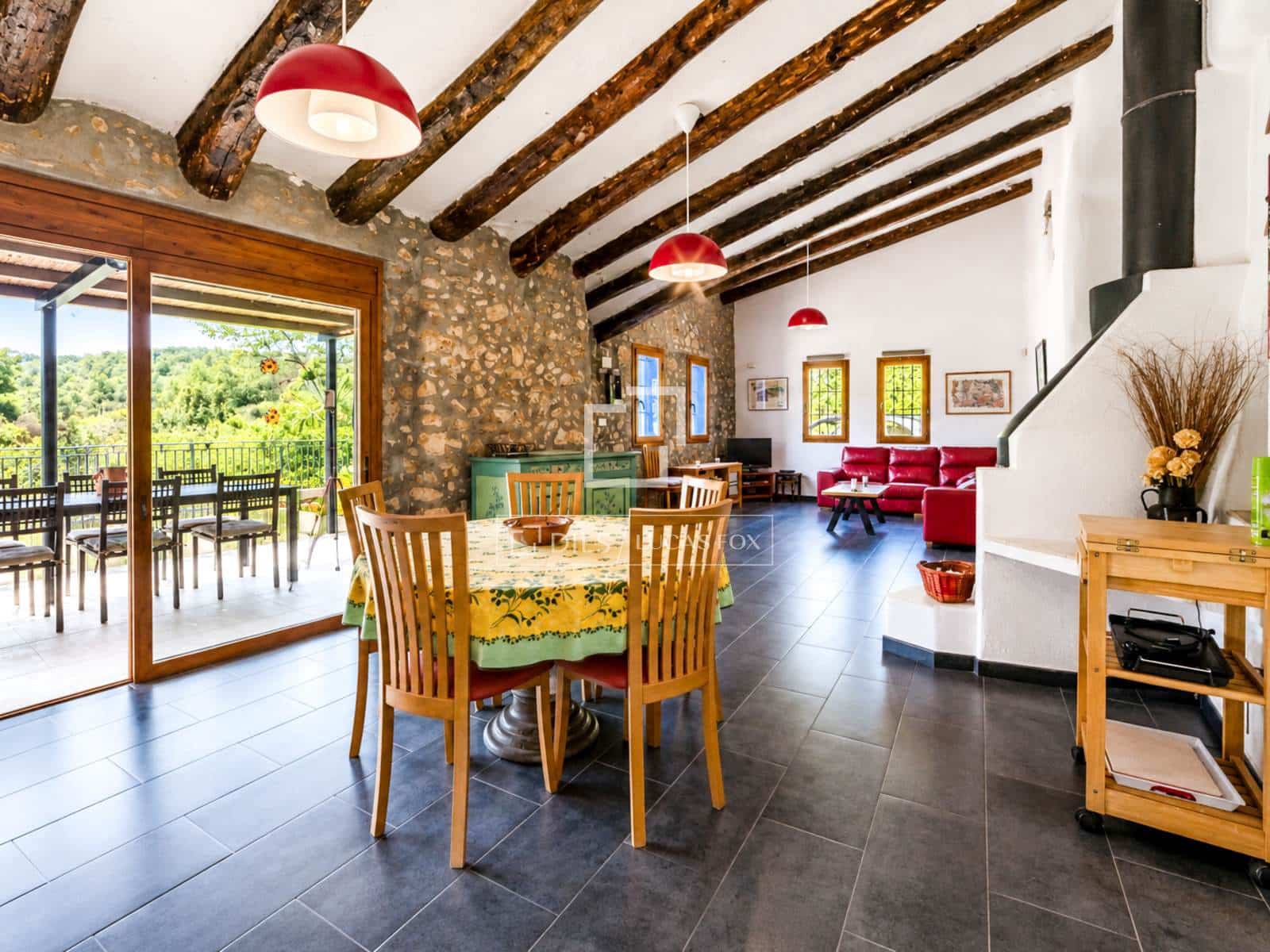 9 sypialnia Finka/Dom wiejski na sprzedaż w Torrelles de Foix z basenem garażem - 1 495 000 € (Ref: 7683196)