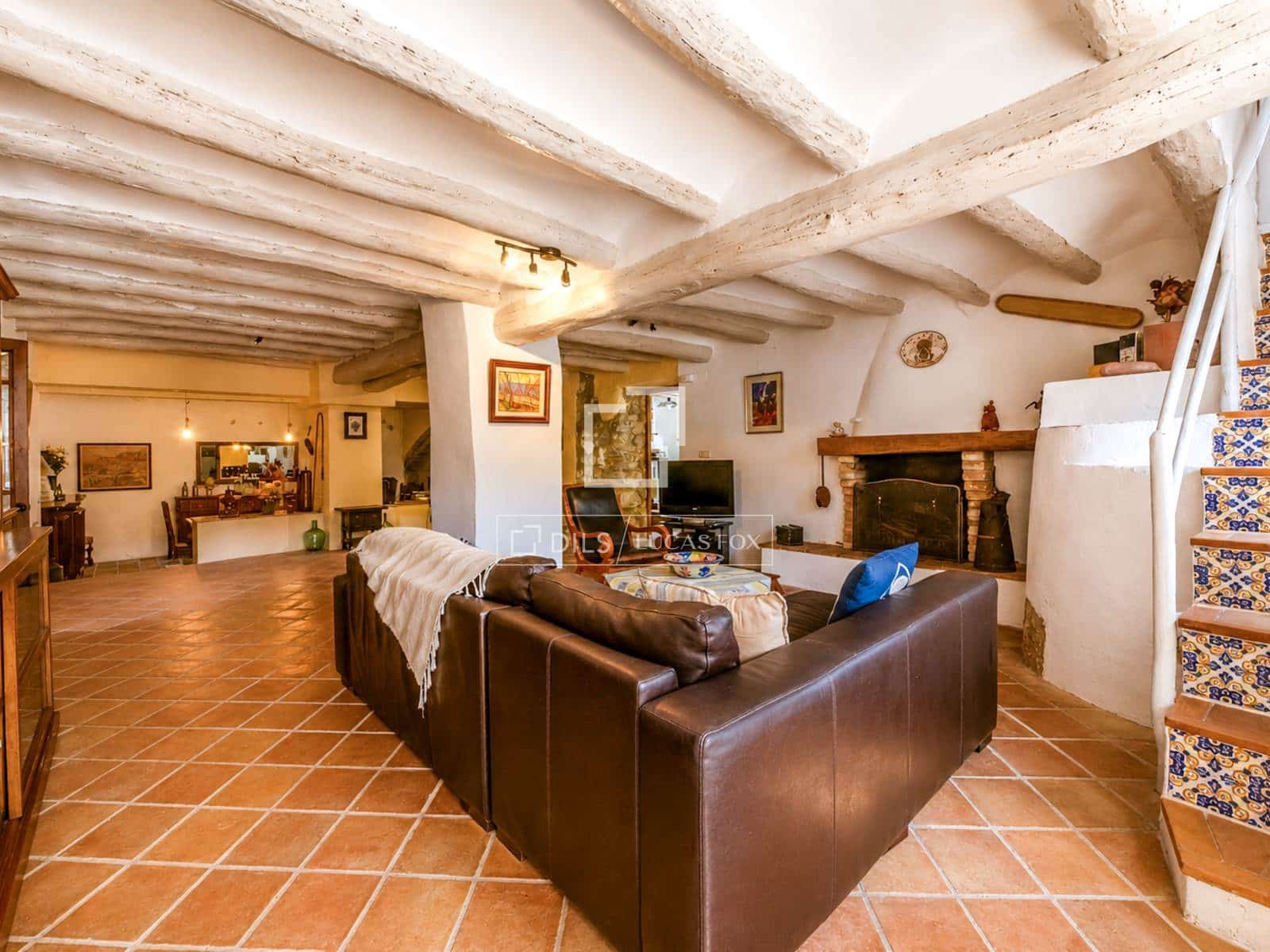 9 sypialnia Finka/Dom wiejski na sprzedaż w Torrelles de Foix z basenem garażem - 1 495 000 € (Ref: 7683196)