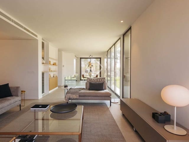 5 makuuhuone Huvila myytävänä paikassa Gavà mukana uima-altaan 
autotalli - 3 400 000 € (Ref: 7683199)