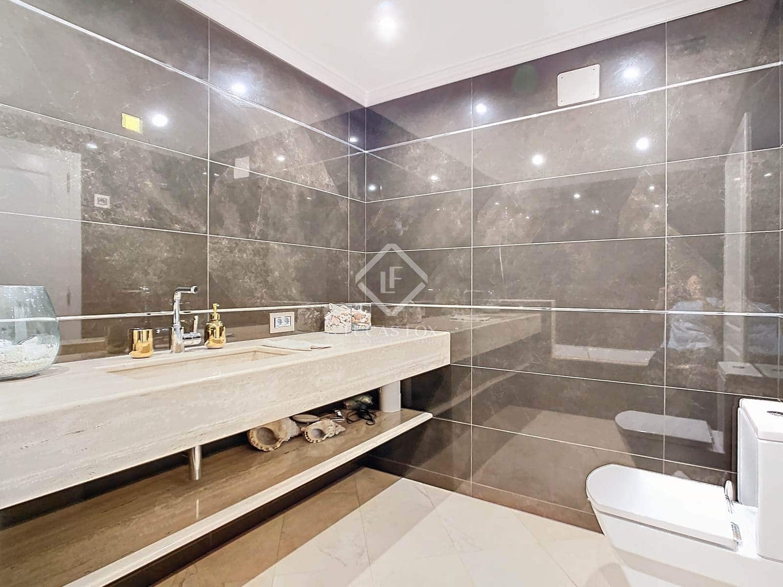 5 chambre Villa/Maison à vendre à Ciutadella de Menorca avec garage - 730 000 € (Ref: 7685363)