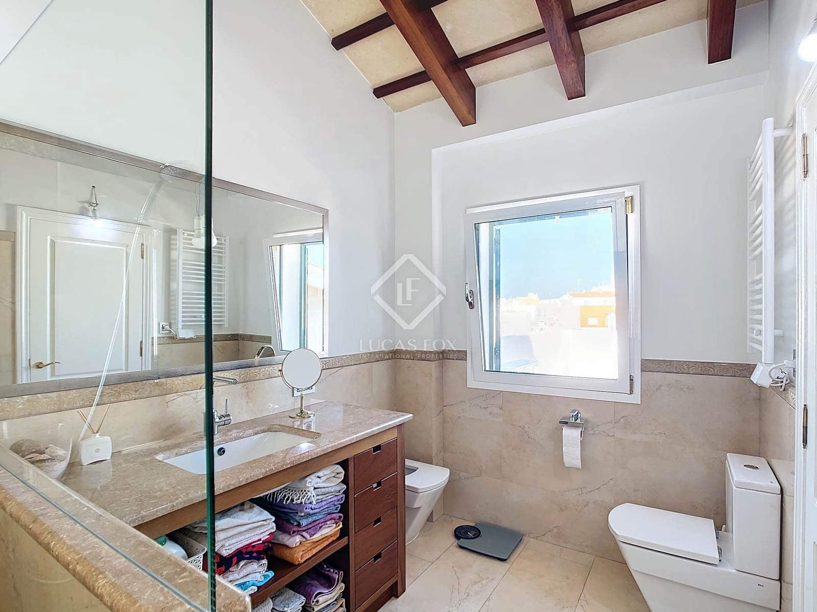 5 chambre Villa/Maison à vendre à Ciutadella de Menorca avec garage - 730 000 € (Ref: 7685363)