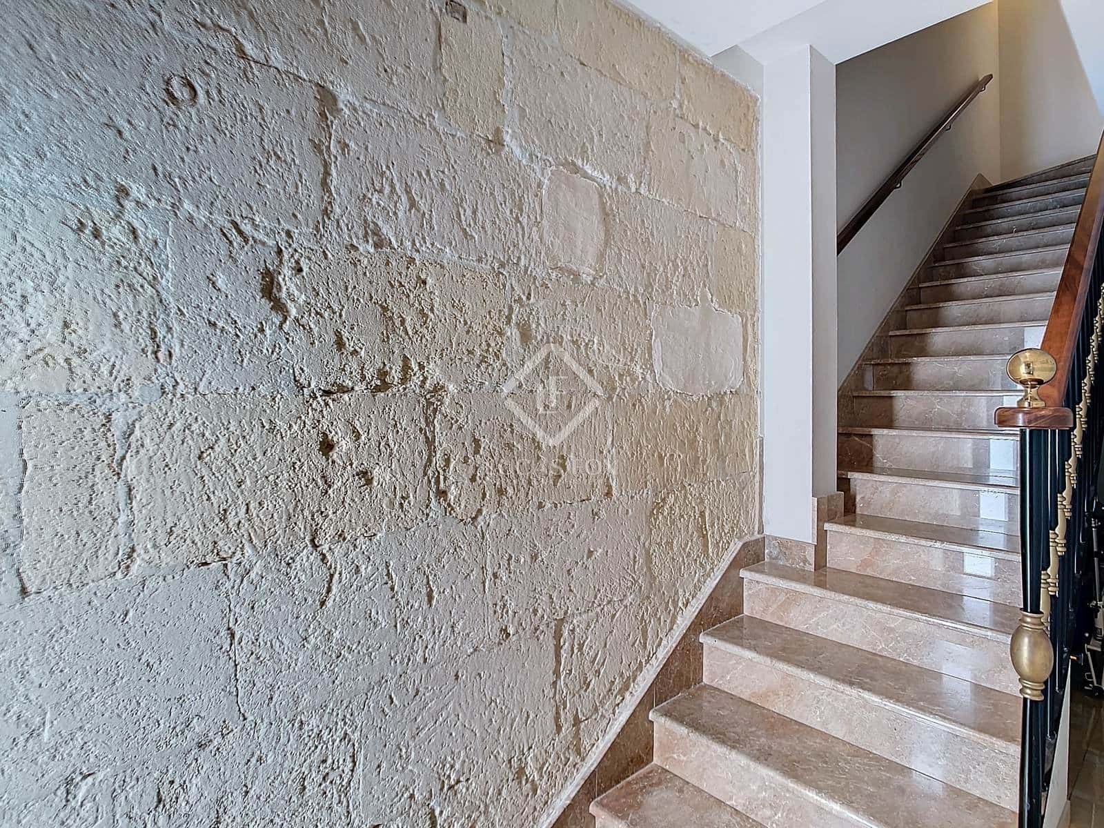 5 chambre Villa/Maison à vendre à Ciutadella de Menorca avec garage - 730 000 € (Ref: 7685363)