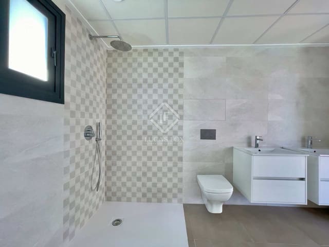 4 chambre Villa/Maison à vendre à Gran Alacant, Santa Pola avec piscine garage - 615 000 € (Ref: 7687576)