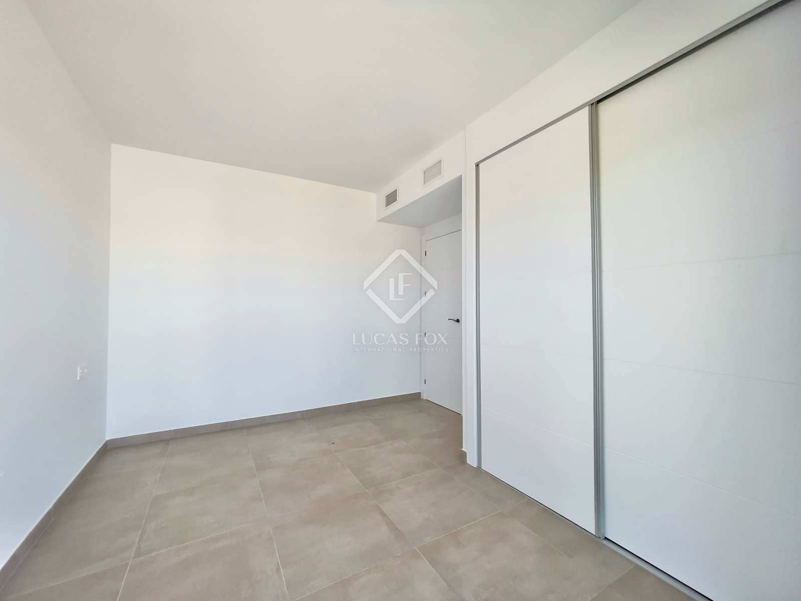 4 chambre Villa/Maison à vendre à Gran Alacant avec piscine garage - 615 000 € (Ref: 7687576)