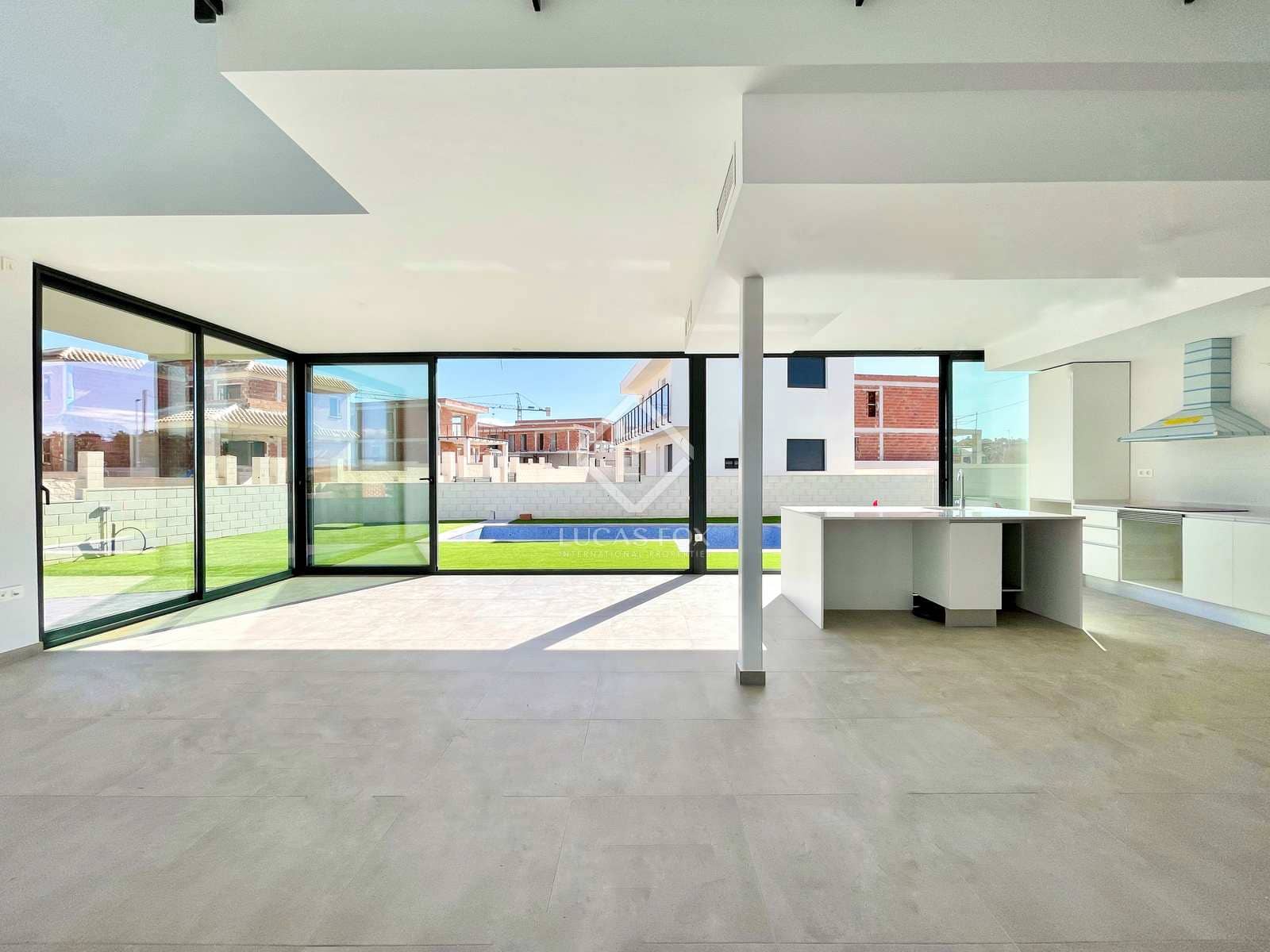 4 chambre Villa/Maison à vendre à Gran Alacant avec piscine garage - 615 000 € (Ref: 7687576)