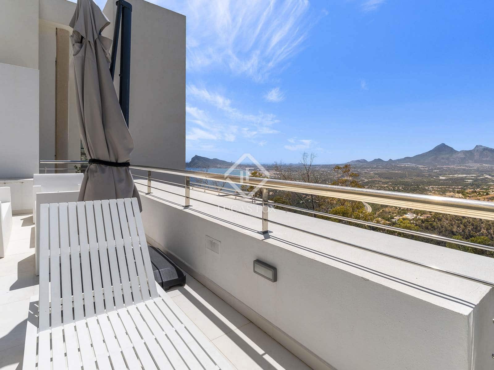 3 soveværelse Villa til salg i Altea med swimmingpool garage - € 1.675.000 (Ref: 7692331)