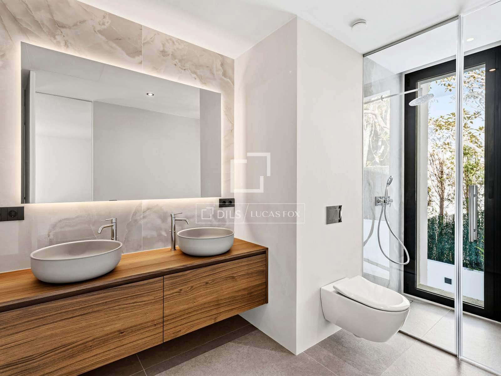 5 bedroom Villa for sale in Altea with pool garage - € 2,690,000 (Ref: 7694490)