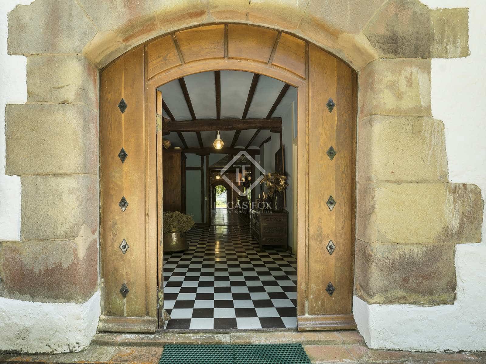 8 soveværelse Villa til salg i Oiartzun med garage - € 2.100.000 (Ref: 7694497)