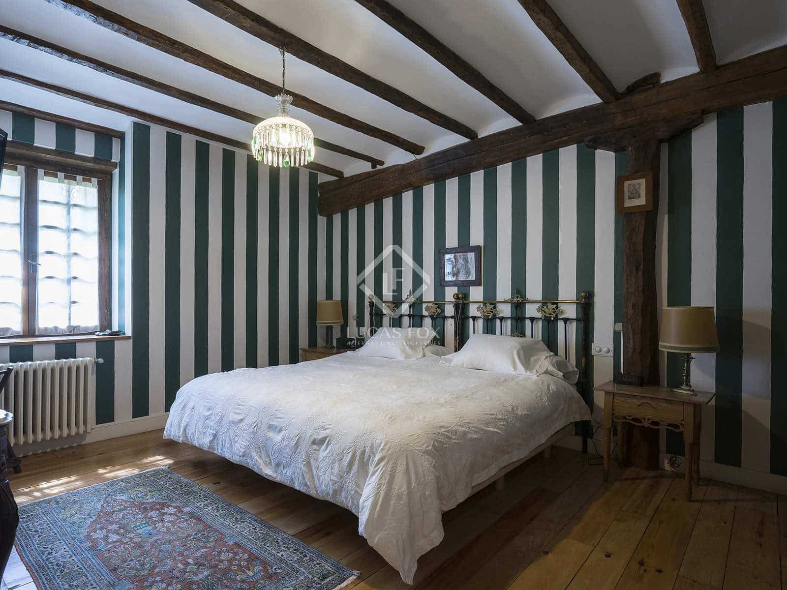 8 soveværelse Villa til salg i Oiartzun med garage - € 2.100.000 (Ref: 7694497)