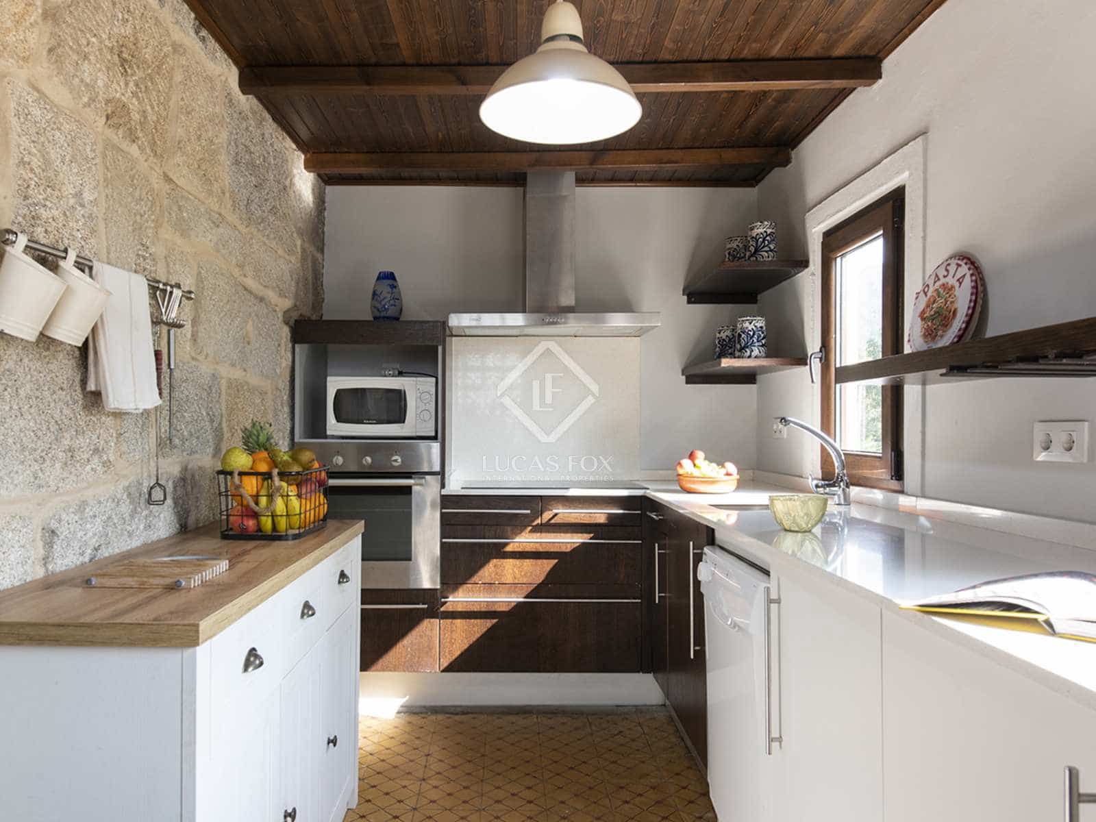 4 bedroom Finca/Country House for sale in Nigran with garage - € 1,350,000 (Ref: 7697450)